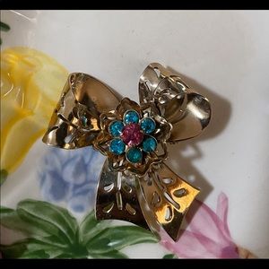 Coro Pegasus Signed Rhinestone Bow